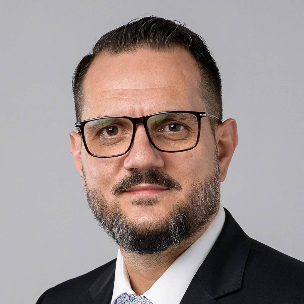 Драгомир Иванов